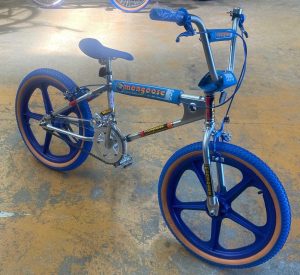 Mongoose California Blue with SKYWAY TUFFS