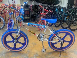 Mongoose California Blue with SKYWAY TUFFS